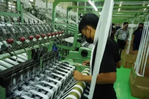 Các yếu tố sản xuất dây chun dệt chất lượng cao