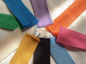 Dây dệt nylon làm bằng gì?